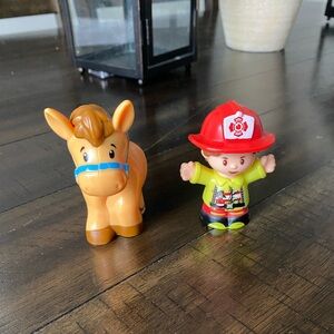 Fisher Price Little People Brown Horse and Girl Fire Fighter